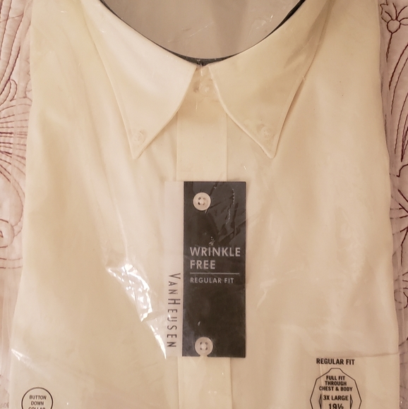 Men's VanHeusen long sleeve white dress shirt - Picture 2 of 7